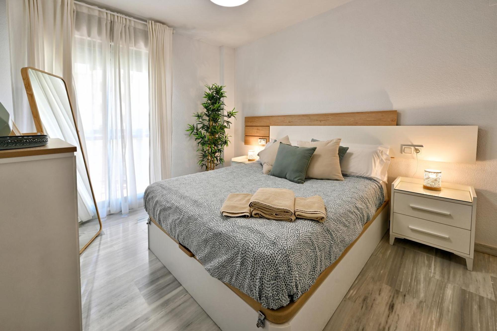 Love Rent4 Malaga Alamar Torremolinos Exterior foto